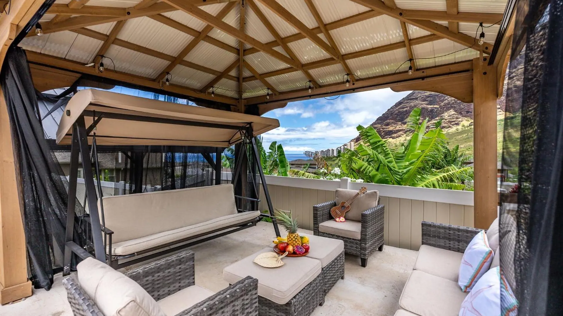 Waianae @ Marbella Lane - Stunning Gem W/ Mt & Ocean Viewsヴィラ
